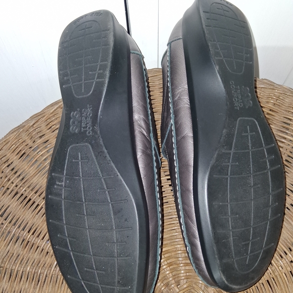 SAS Metallic Leather Walking Shoes - Picture 5 of 5
